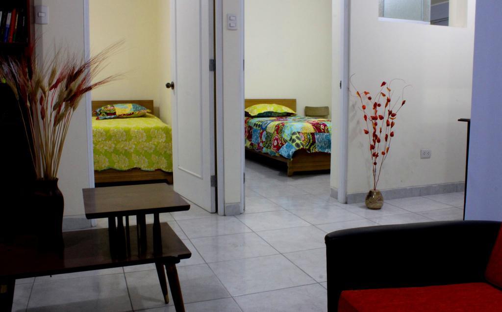 Taytaypa Rooms & Apartments Lima Airport Camera foto