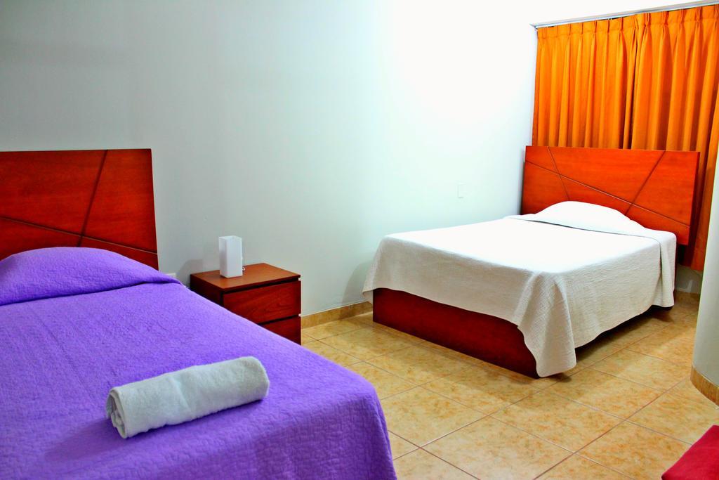Taytaypa Rooms & Apartments Lima Airport Esterno foto